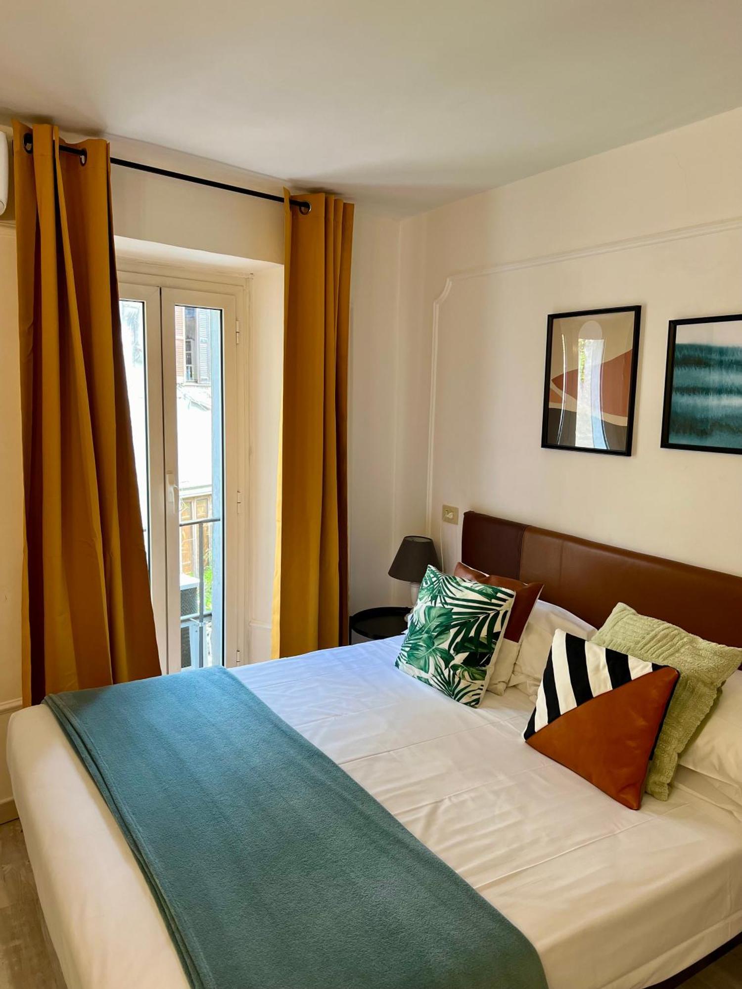 Charming Navona Gasthof *
